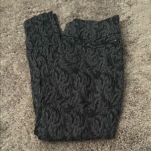 Style & Co Petite Stretch Dress Pants-Nice Pattern and Zip Pocket Style